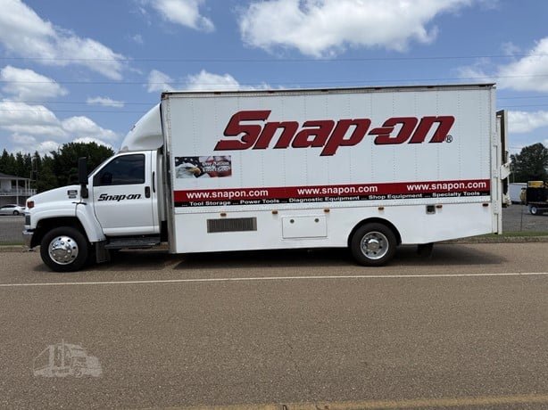 2005 GMC TopKick C5500