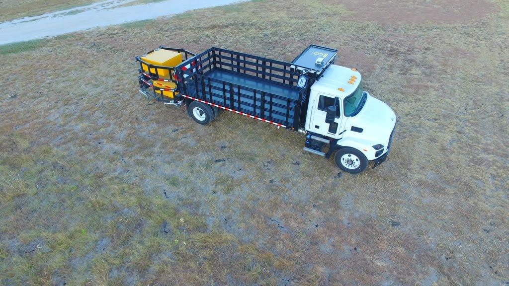 Heartland Mack MD traffic-safety truck, overhead view
